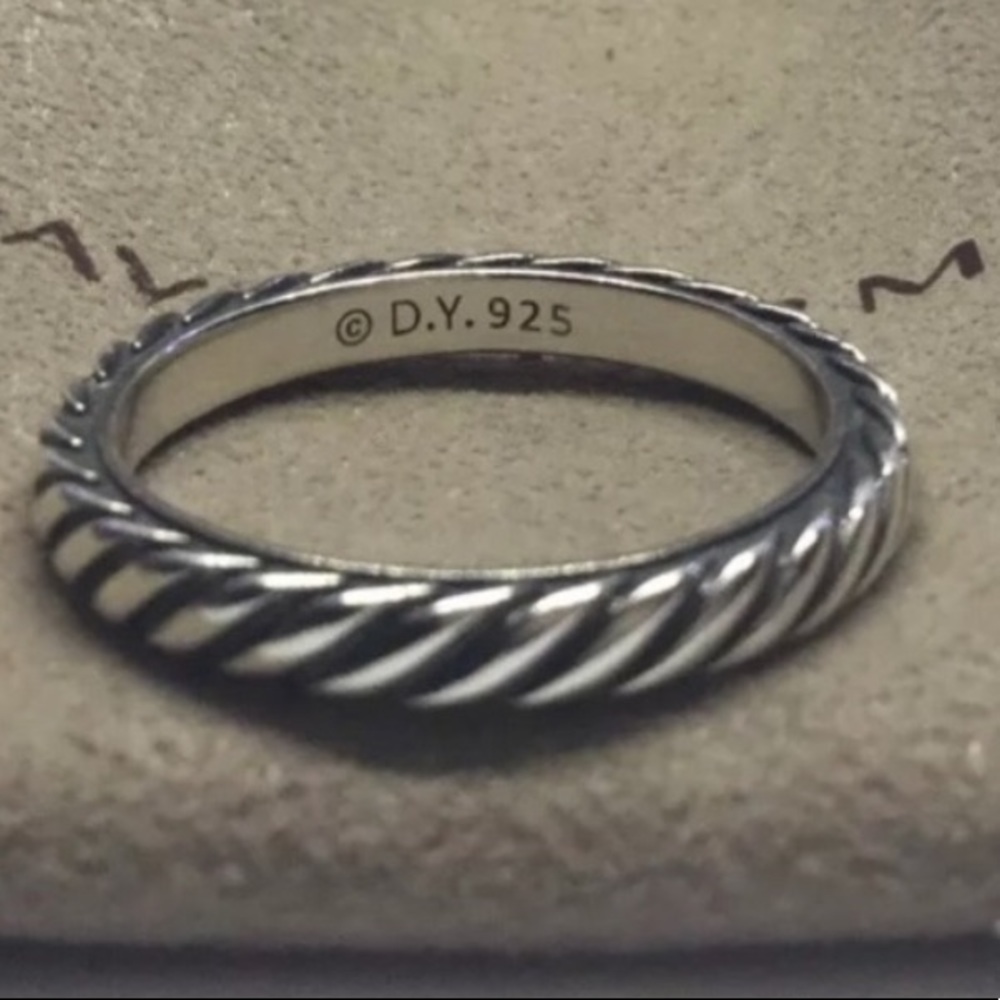 DAVID YURMAN Cable Classic Silver Stacking Ring - Picture 7 of 10
